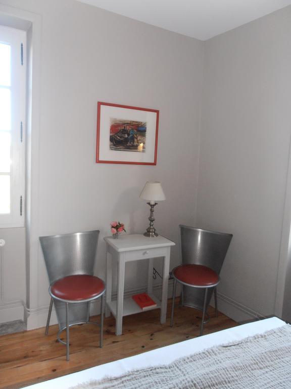Le Seminaire Bed and Breakfast Roussas Buitenkant foto