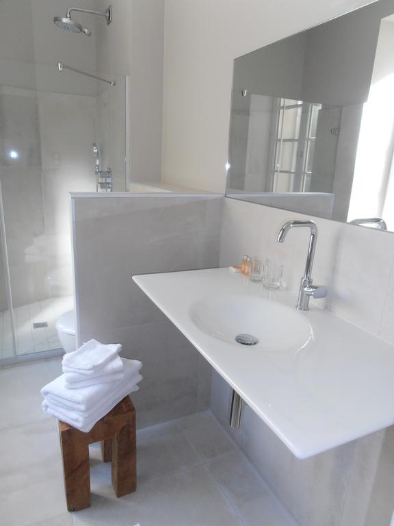 Le Seminaire Bed and Breakfast Roussas Kamer foto