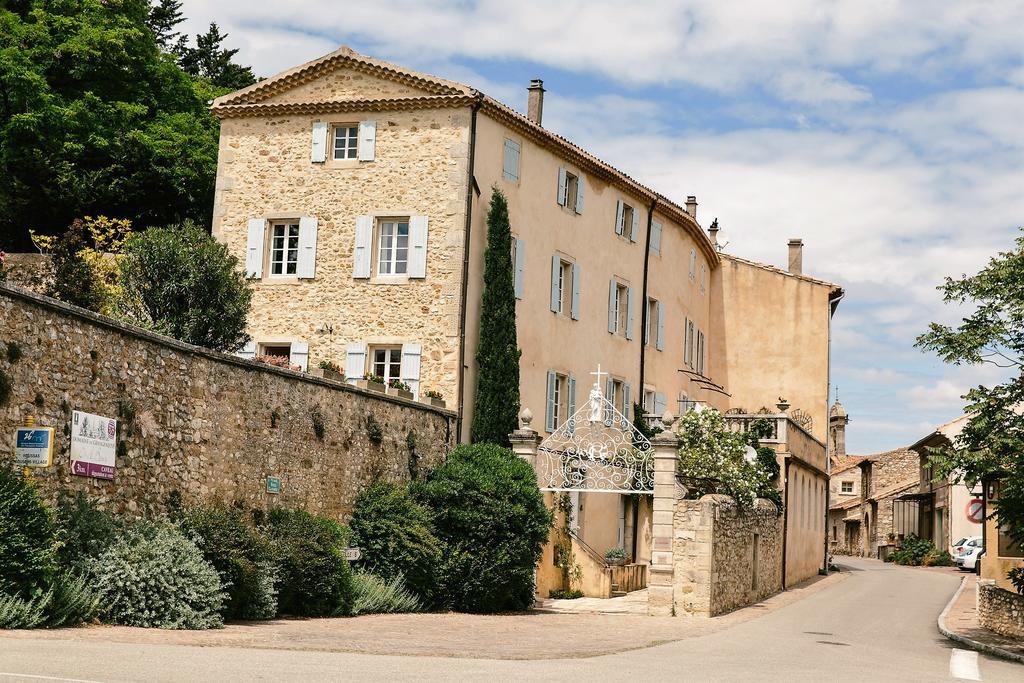 Le Seminaire Bed and Breakfast Roussas Buitenkant foto